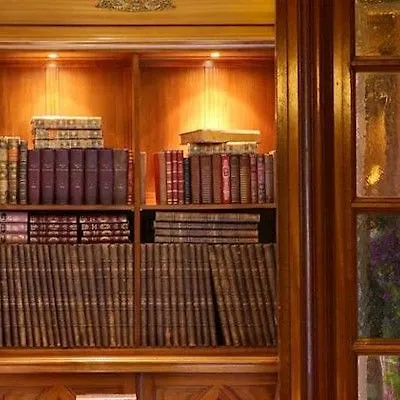 Hotel Western Premier Trocadero La Tour 4*