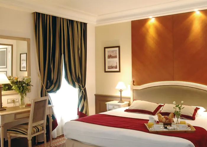 Ξενοδοχείο Western Premier Trocadero La Tour 4*