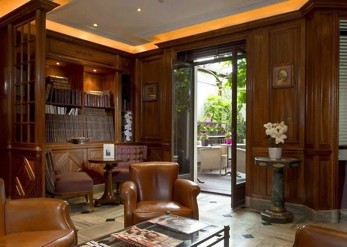Ξενοδοχείο Western Premier Trocadero La Tour 4*