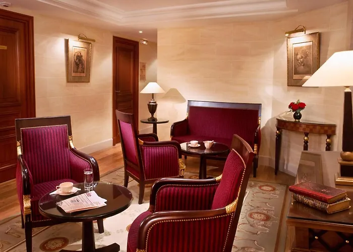 Ξενοδοχείο Western Premier Trocadero La Tour 4*